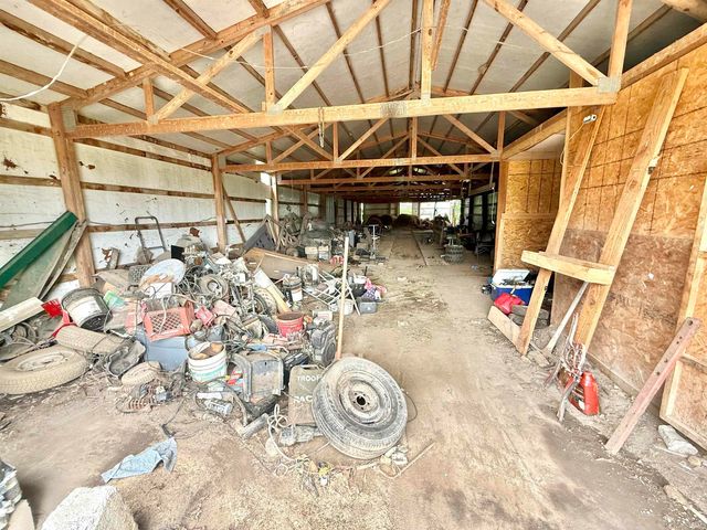7360 S 1150 E, Upland, IN 46989