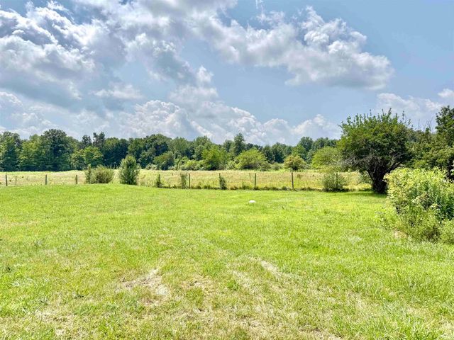 7360 S 1150 E, Upland, IN 46989