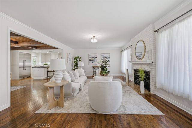 2011 Canyon Road, Arcadia, CA 91006