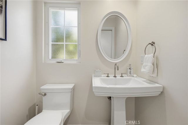 2011 Canyon Road, Arcadia, CA 91006