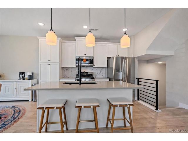 2002 S Holly St 2, Denver, CO 80222