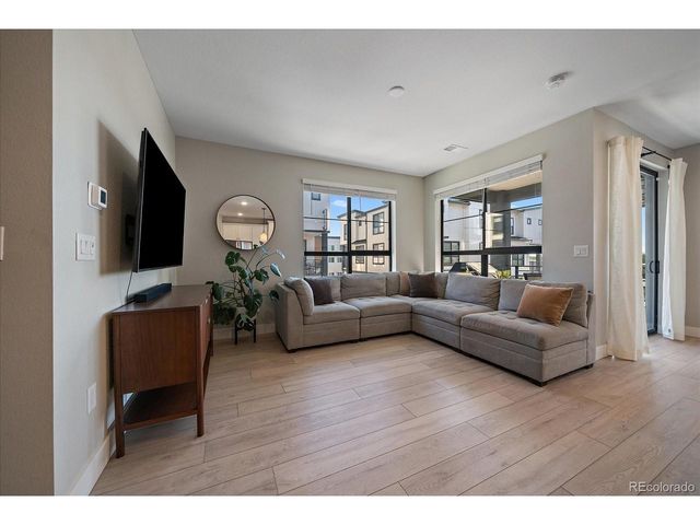 2002 S Holly St 2, Denver, CO 80222