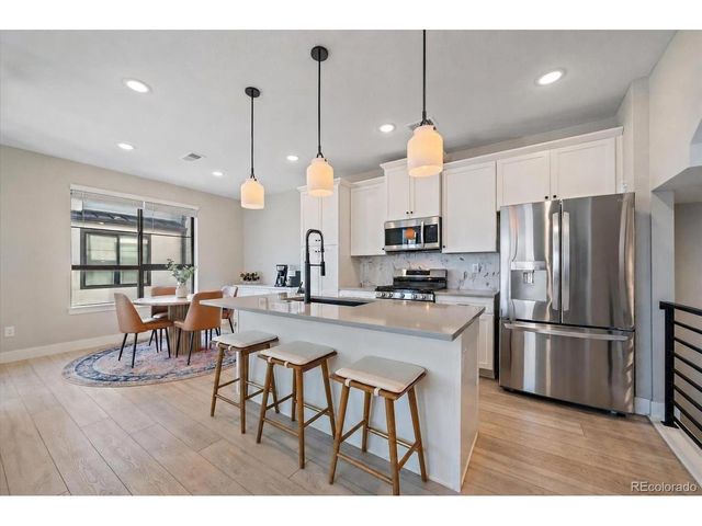 2002 S Holly St 2, Denver, CO 80222