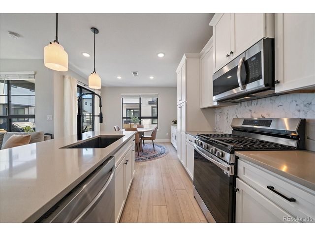 2002 S Holly St 2, Denver, CO 80222