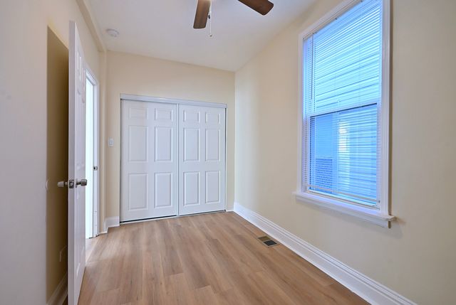 8602 S MUSKEGON Avenue 1R, Chicago, IL 60617