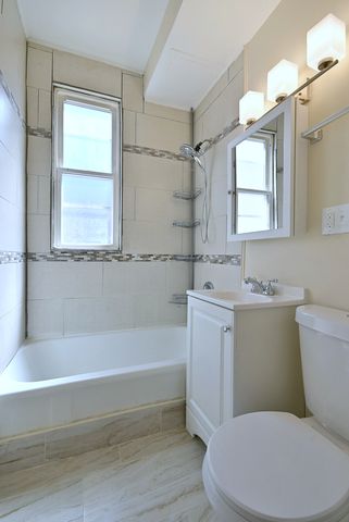 8602 S MUSKEGON Avenue 1R, Chicago, IL 60617