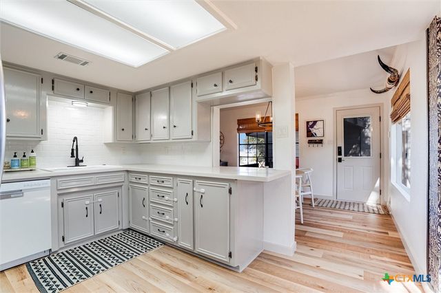 532 Hill Country Trail, Wimberley, TX 78676