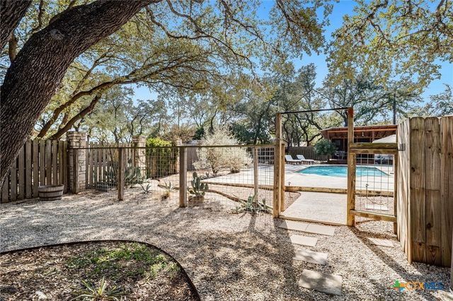 532 Hill Country Trail, Wimberley, TX 78676