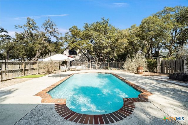 532 Hill Country Trail, Wimberley, TX 78676