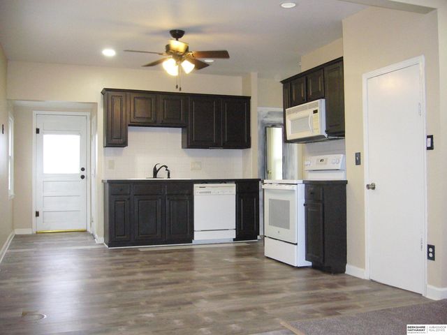 8317 State Street, Ralston, NE 68127