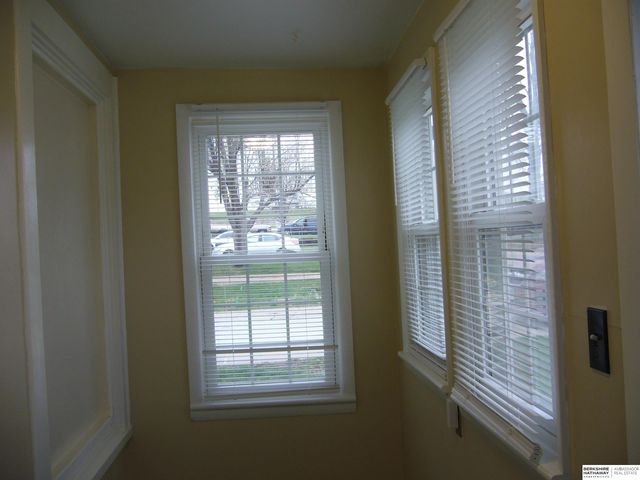 8317 State Street, Ralston, NE 68127