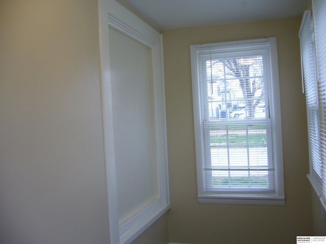 8317 State Street, Ralston, NE 68127