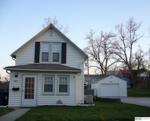 8317 State Street, Ralston, NE 68127