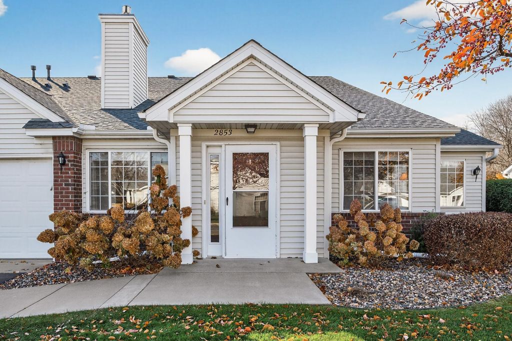 2853 87th Street E 29, Inver Grove Heights, MN 55076