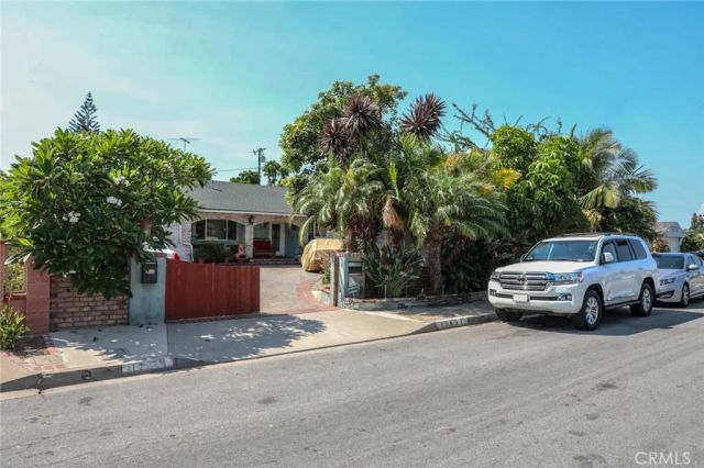 11421 Barclay Drive, Garden Grove, CA 92841