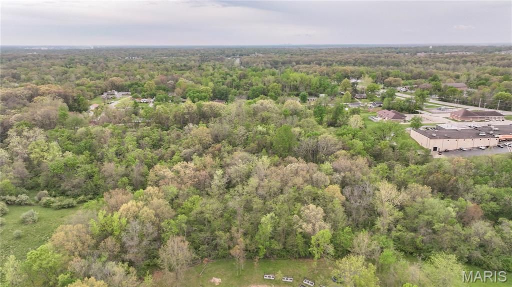 Image 1 of property listing at 0 Humbert Road, Alton, IL 62002