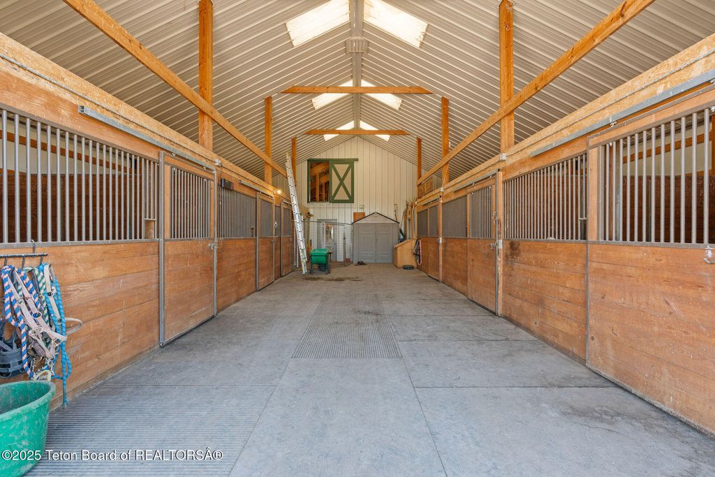 86 HAWK'S REST RD, Etna, WY 83118 photo 21