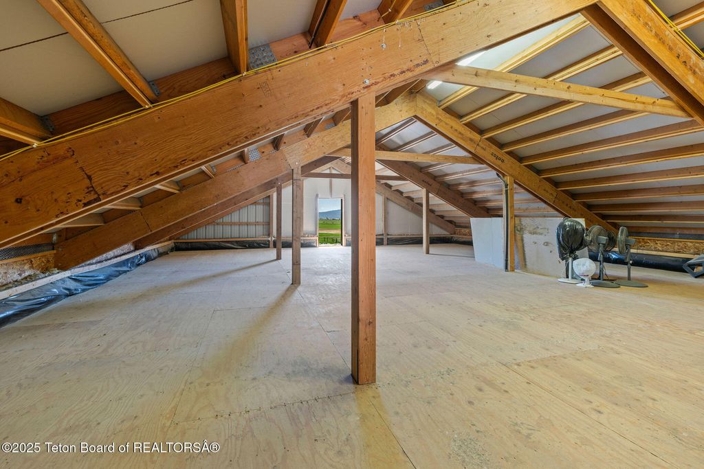 86 HAWK'S REST RD, Etna, WY 83118 photo 38