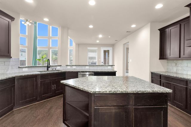21422 Martin Tea Trail, Tomball, TX 77377