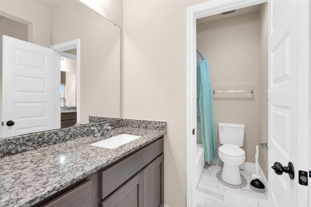 21422 Martin Tea Trail, Tomball, TX 77377