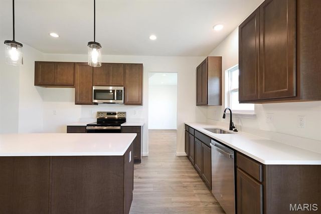 542 Apple Orchard Lane, O'fallon, MO 63385