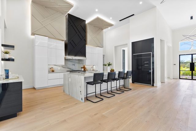 11314 Hillcrest Road, Dallas, TX 75230