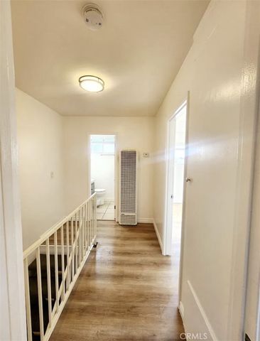 6544 S Victoria Avenue, Los Angeles, CA 90043