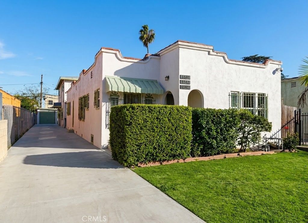 6544 S Victoria Avenue, Los Angeles, CA 90043 — exterior