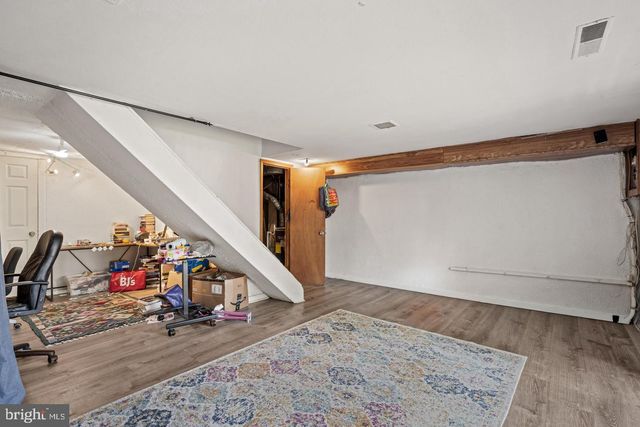 141 LAUREBA AVE, Stratford, NJ 08084