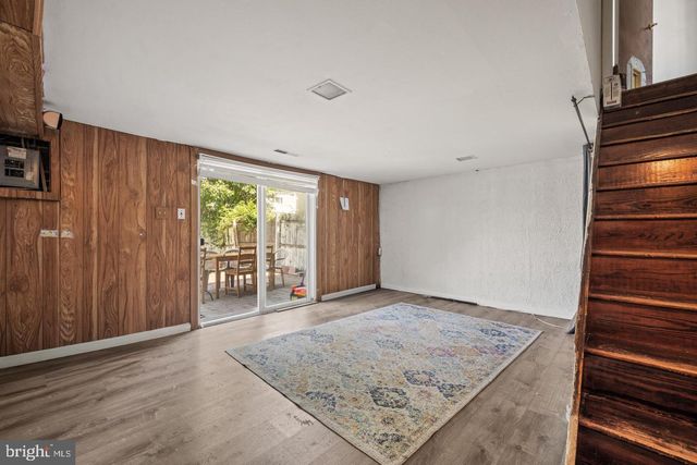 141 LAUREBA AVE, Stratford, NJ 08084