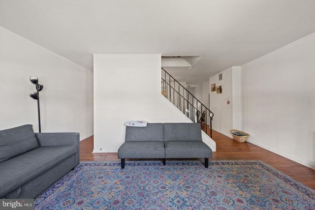 141 LAUREBA AVE, Stratford, NJ 08084