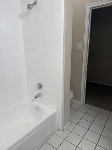 6804 N Capital Of Texas Highway 813, Austin, TX 78731