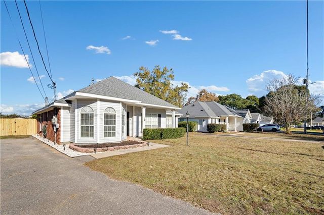 230 Portside W Circle, Mobile, AL 36695