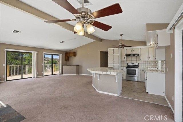 29360 Vacation, Canyon Lake, CA 92587