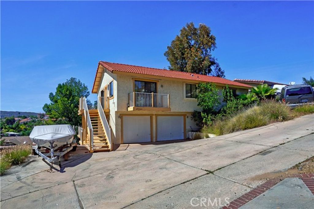 29360 Vacation, Canyon Lake, CA 92587