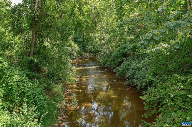 302 PALATINE AVE, Charlottesville, VA 22902