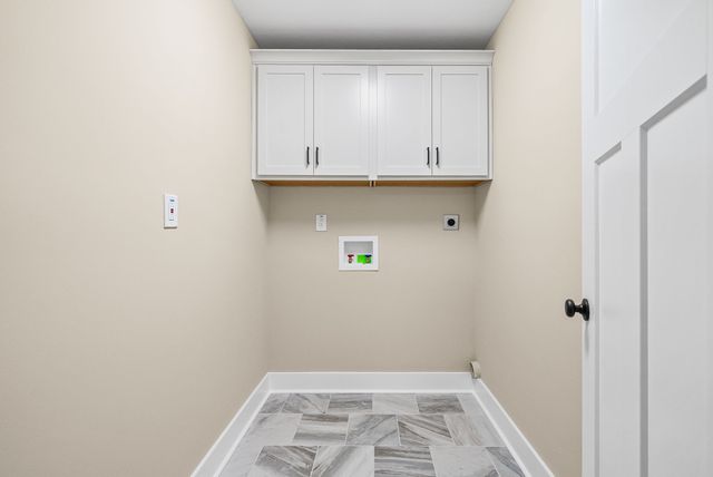 940 Palmyra Rd, Clarksville, TN 37040