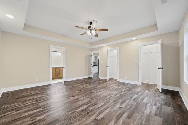 940 Palmyra Rd, Clarksville, TN 37040