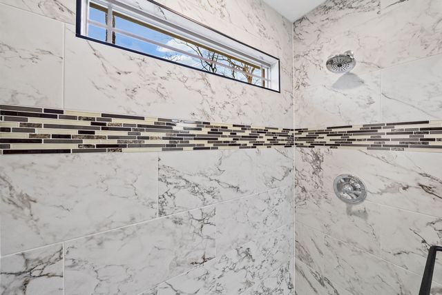 940 Palmyra Rd, Clarksville, TN 37040