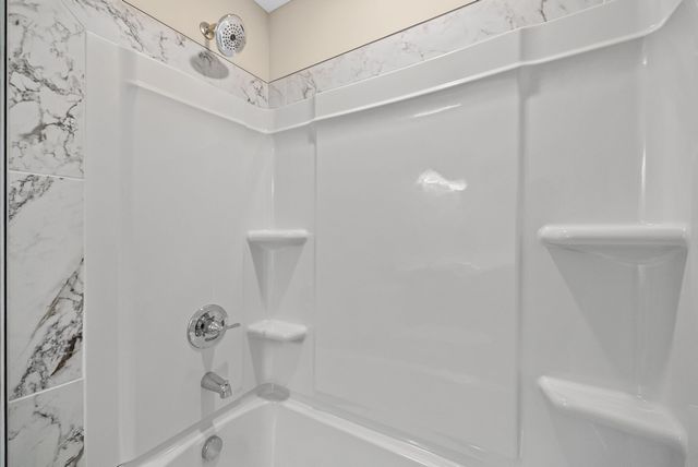 940 Palmyra Rd, Clarksville, TN 37040