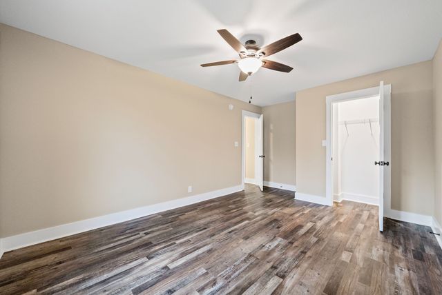 940 Palmyra Rd, Clarksville, TN 37040