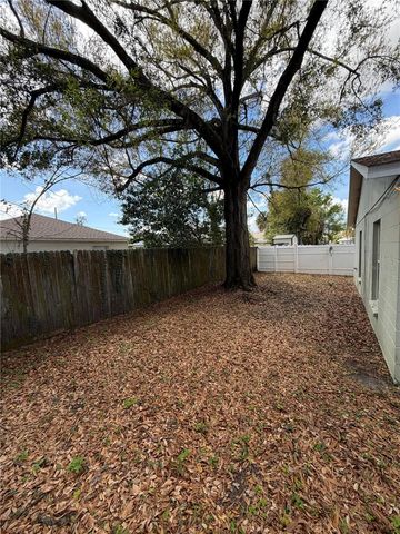 2211 E 17TH AVENUE, Tampa, FL 33605