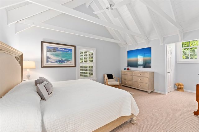 1240 Palmetto Court 104, Vero Beach, FL 32963