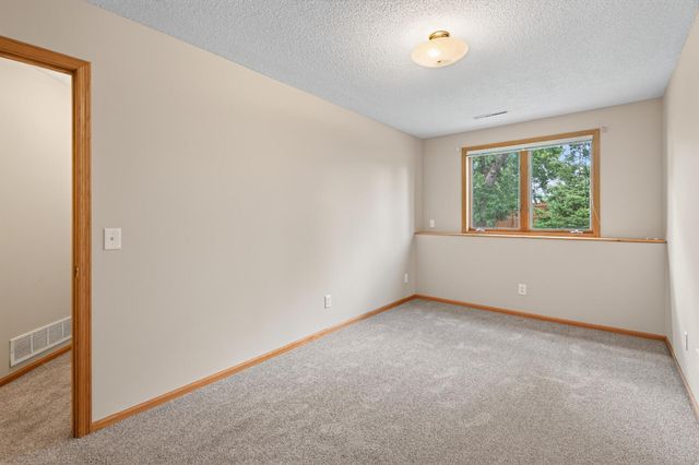 11264 Garnet Court, Hanover, MN 55341