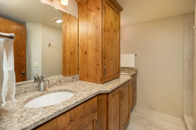 1135 1st Street NW, Oronoco, MN 55960