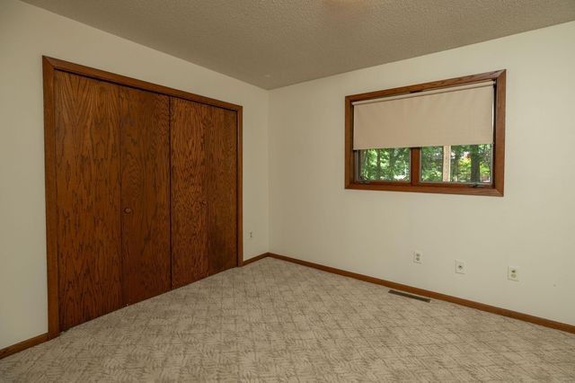 1135 1st Street NW, Oronoco, MN 55960