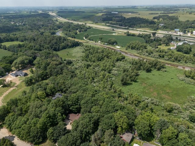 1135 1st Street NW, Oronoco, MN 55960