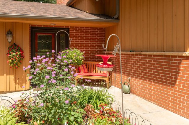 1135 1st Street NW, Oronoco, MN 55960