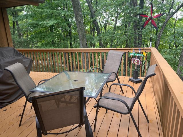 1135 1st Street NW, Oronoco, MN 55960