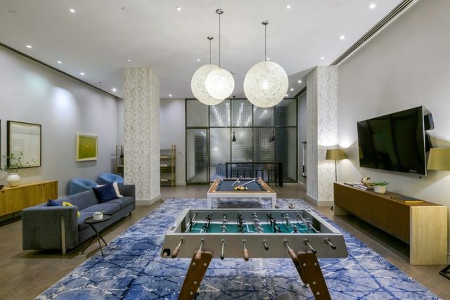25 Broad St Apt 9S, New York City, NY 10005
